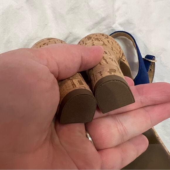 Talbots  Blue Velvet Strappy Cork Heeled Sandal sz 7 - Picture 6 of 11